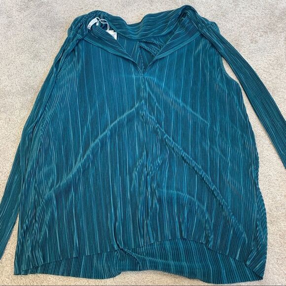 ZARA pleated sleeveless high collar blouse green Sz L NWT - Picture 5 of 9